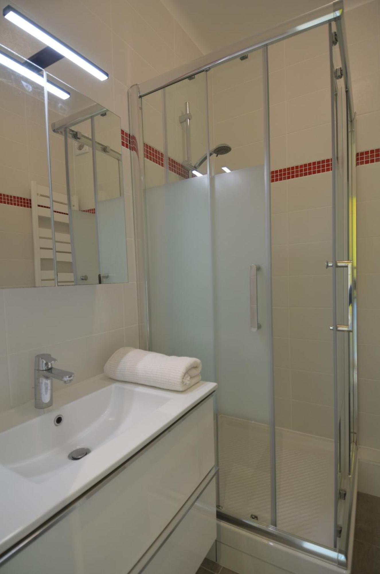 Nereides - Appartement 4 Personnes Avec Vue Mer Exceptionnelle A Villefranche-Sur-Mer Eksteriør billede